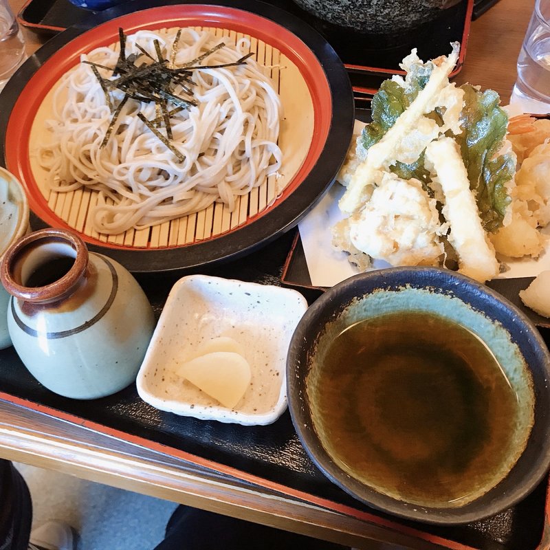 天ざるそば(赤土 （アカツチ）)