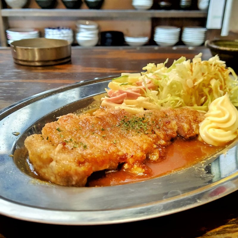 豚ロースステーキニンニク醤油ソース(ブタ小屋)
