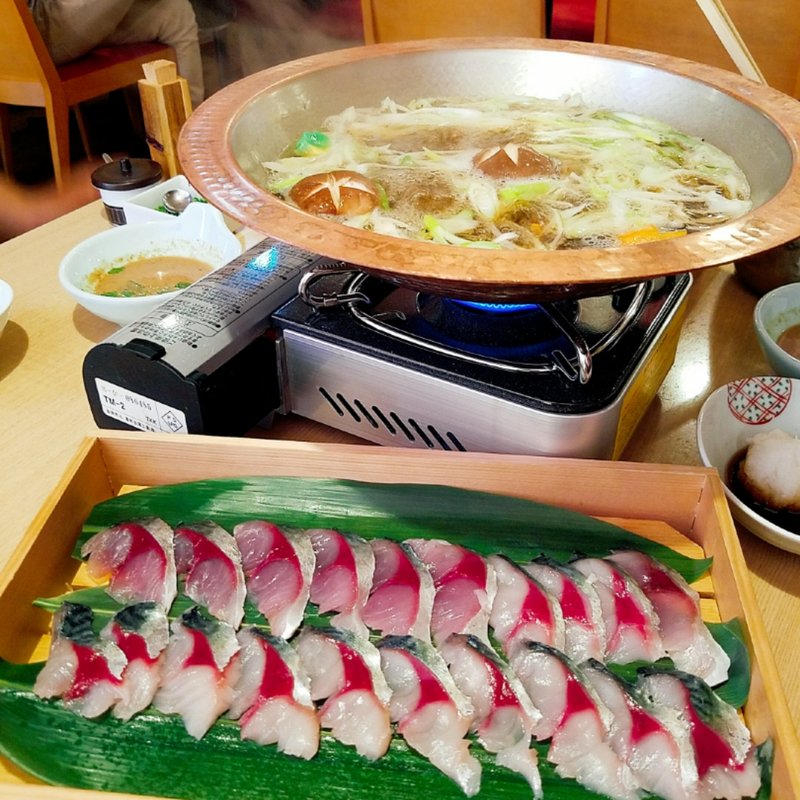鯖のしゃぶしゃぶ(鯖萬)