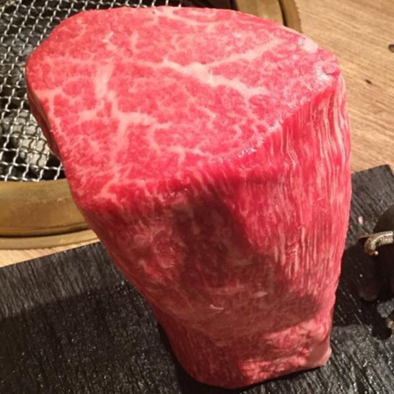 シャトーブリアン(2人前より)(炭焼喰人 本店)