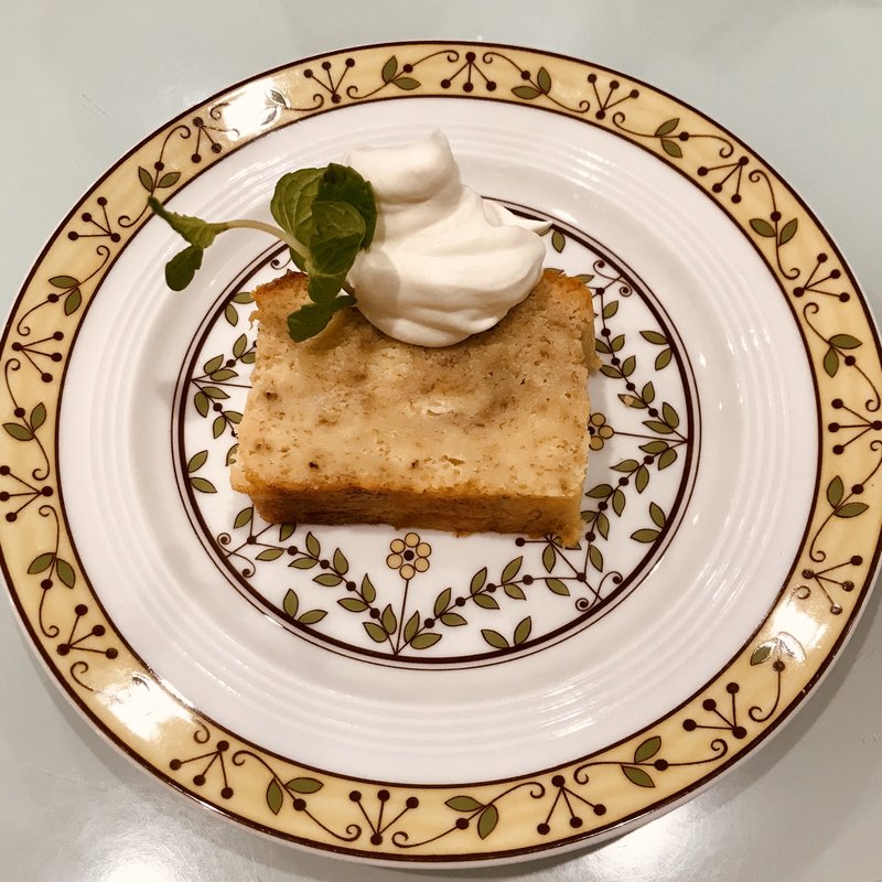 バナナケーキ(バウワウ （Bow-wow）)