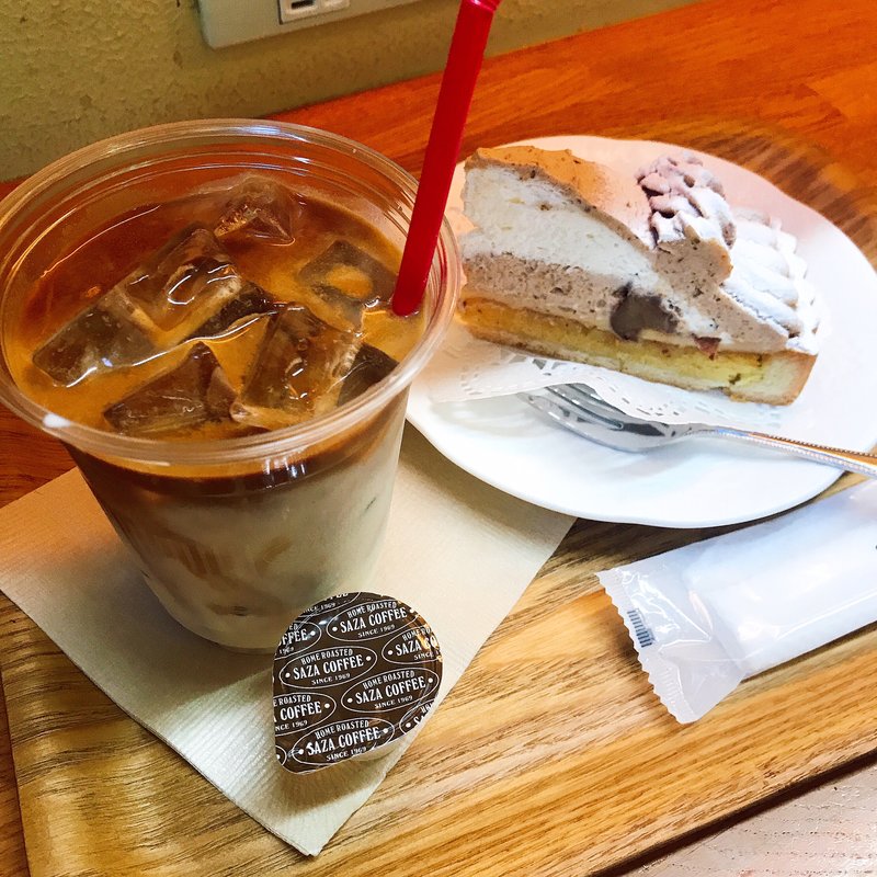 カフェラテとモンブランタルト(サザコーヒー 勝田駅前店 )