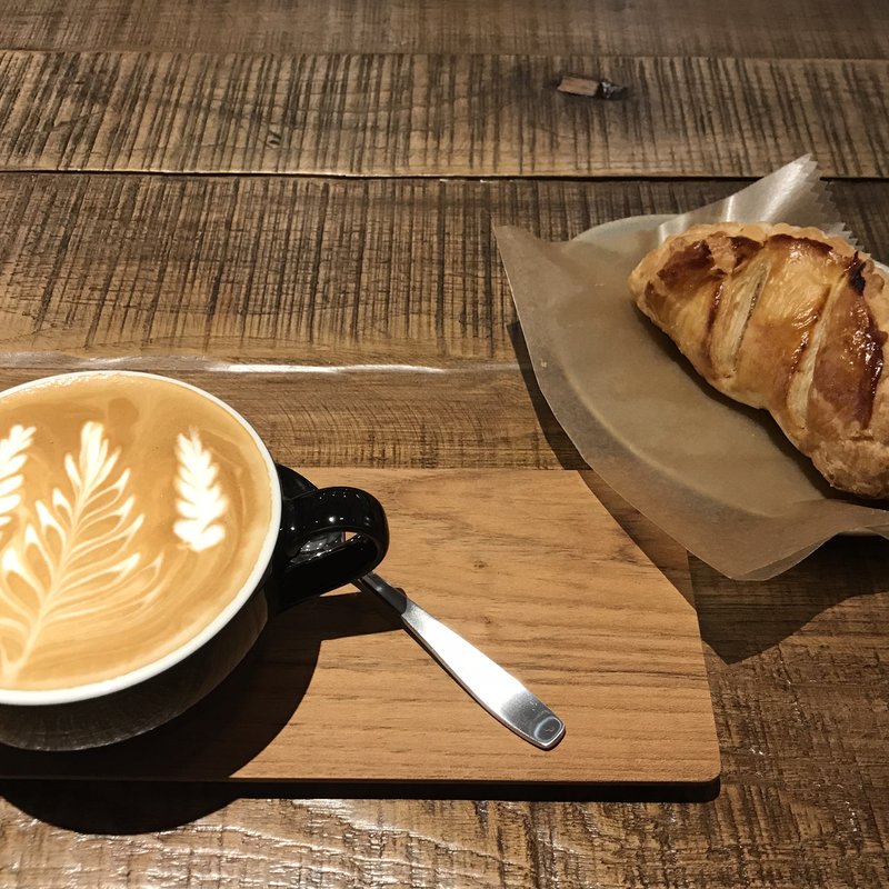 カフェラテ(ミドルガーデンコーヒースタンド)