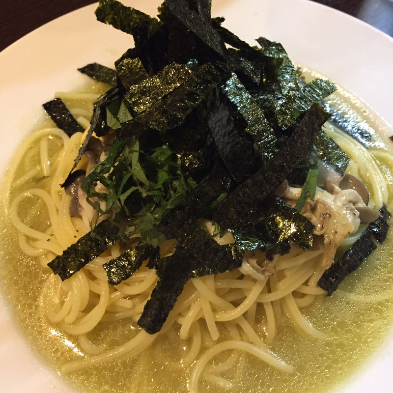 アサリとシメジのスパゲッティ(モーゼ)