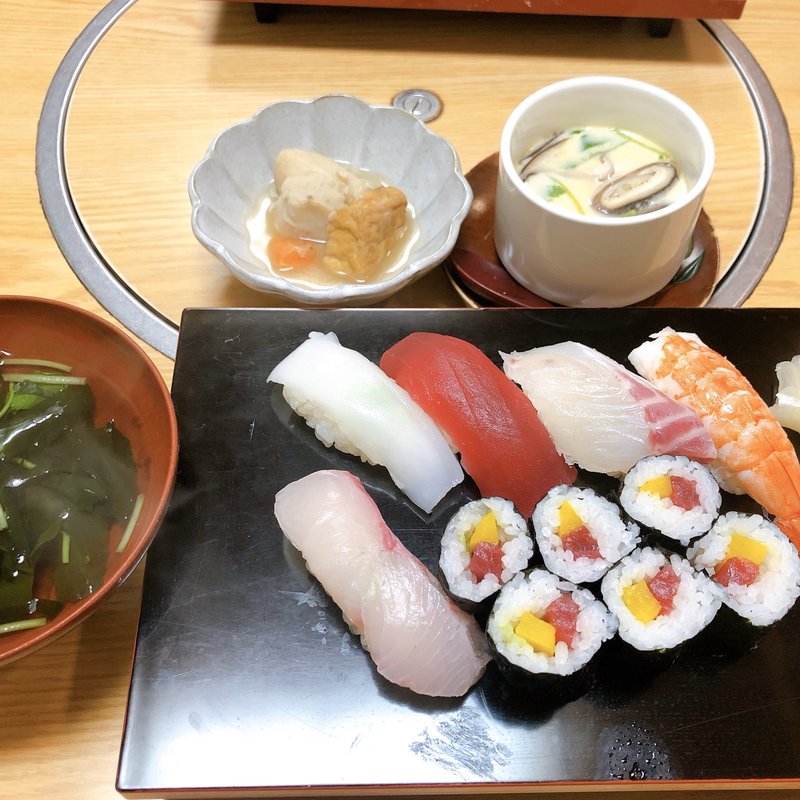 寿司定食(寿司割烹いろは)