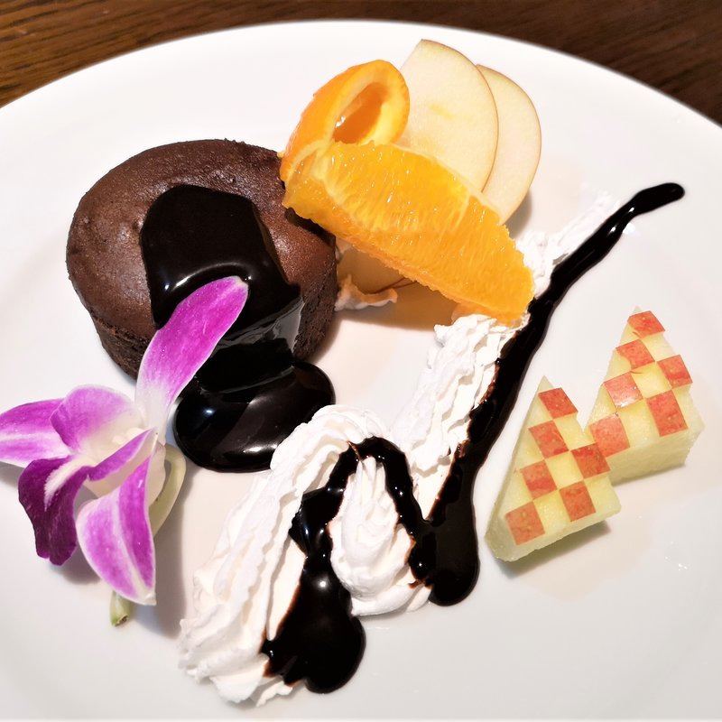 フォンダンショコラ(蟹と大間のマグロ専門個室 東郷　天王寺アポロビル店)