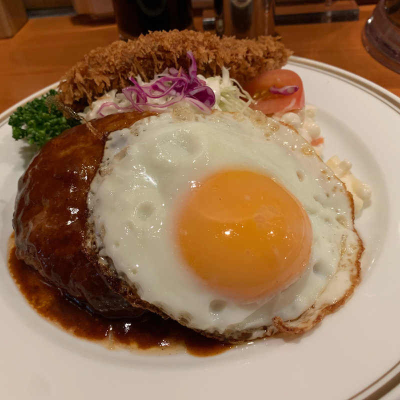 ハンバーグ➕ロースカツ(銀座スイス 本店)