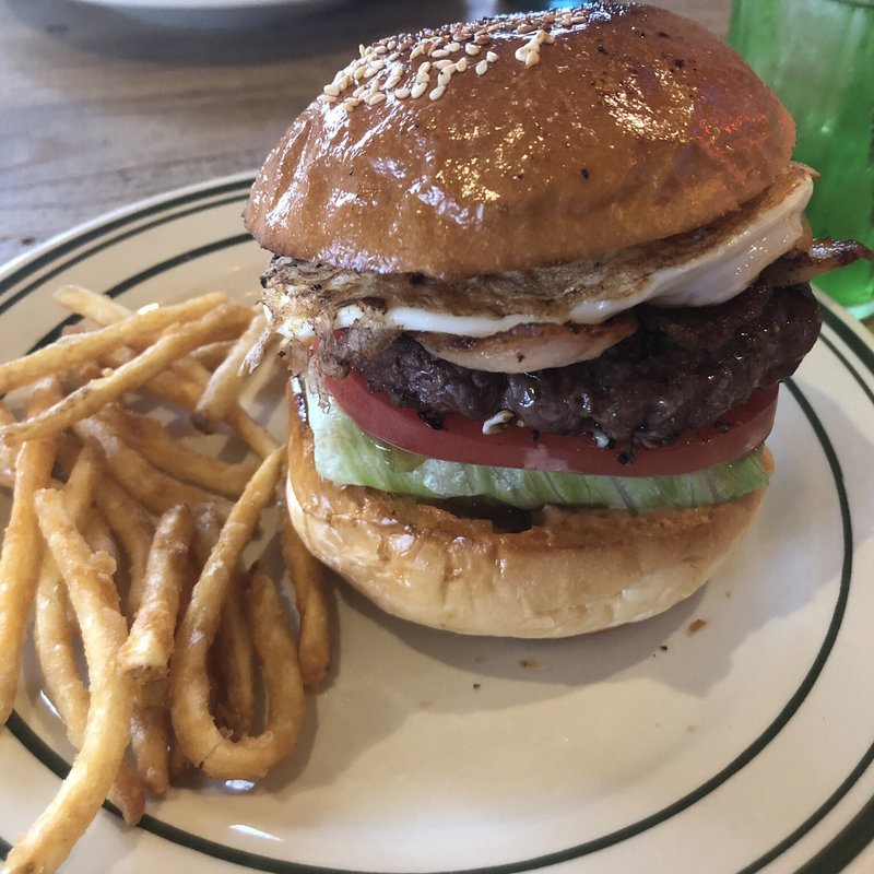 ベーコンエッグバーガー(ヒープバーガースタンド （HEAP BURGER STAND）)