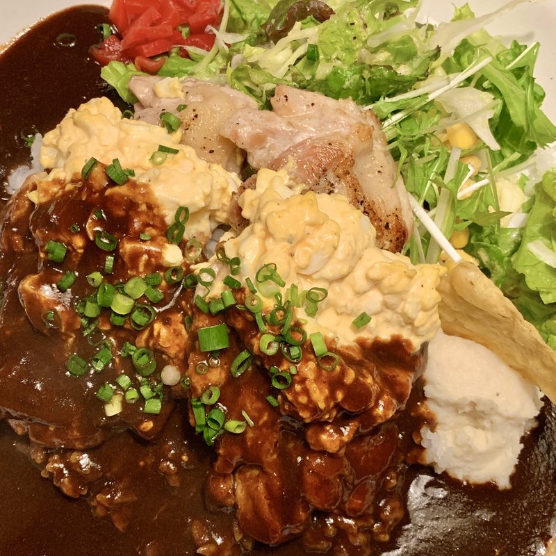 タルタルチキンカレー(MOGA cafe)