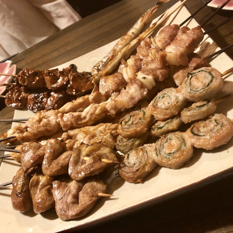 焼き鳥盛り合わせ(阿うん 博多串焼きの店 （あうんはかたくしやきのみせ）)