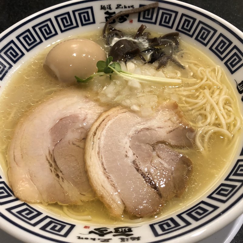 天然塩の極上あさりそば(麺道而今総本家)