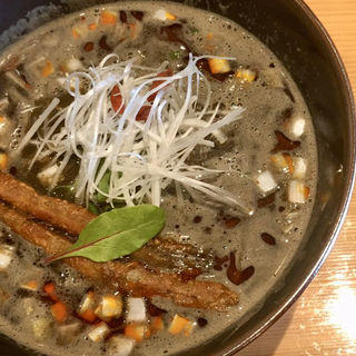 焙煎黒ごま担担麺(らーめん 草木塔)