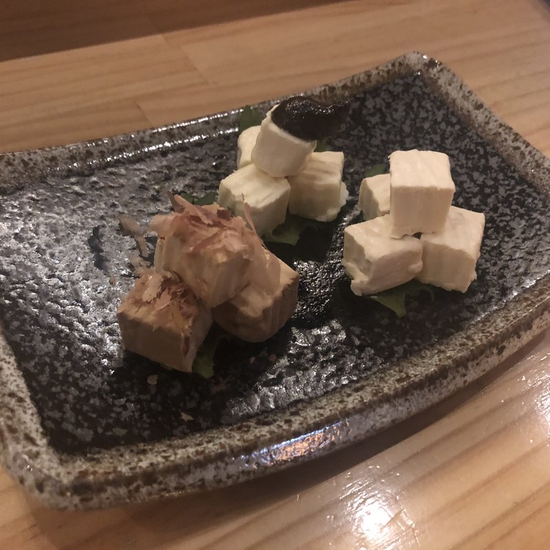 三木半旅館の料理長監修『和チーズ』(伏水酒蔵小路)