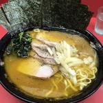 中盛チャーシュー麺＋海苔(杉田家)