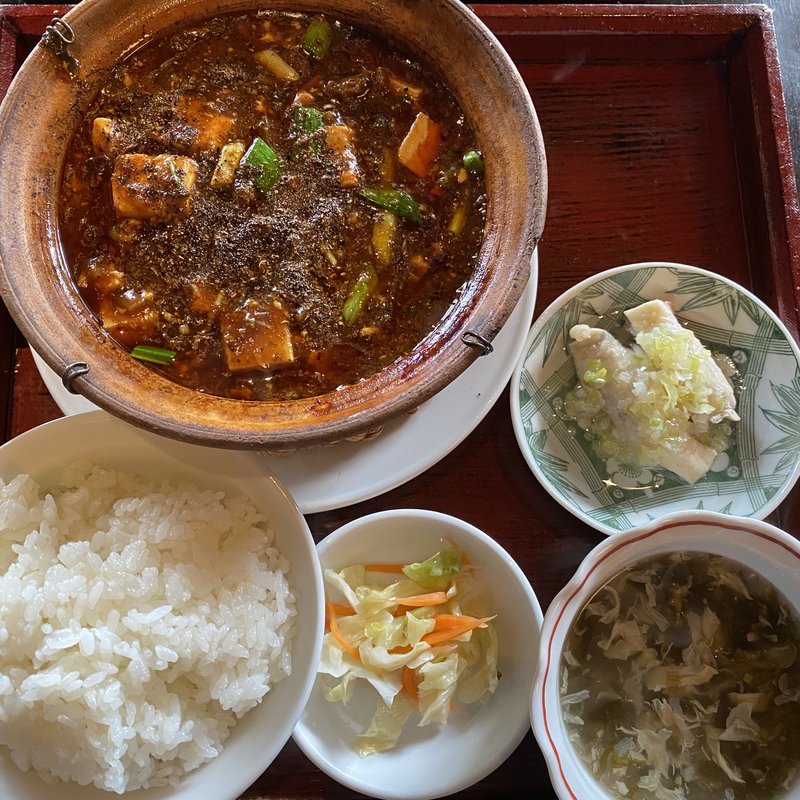 四川麻婆豆腐定食(大傳月軒 （だいでんげっけん）)