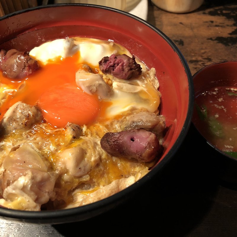 究極の親子丼〈雛〉レバー入り(青山 鶏味座 本店)