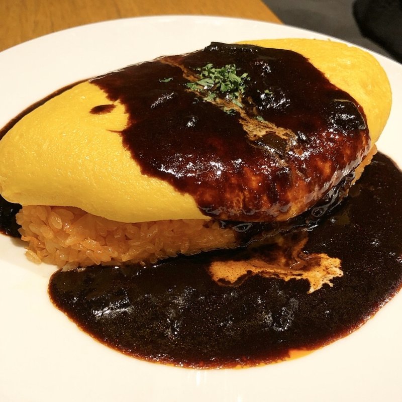 クラシックオムライス(西洋酒樓 六堀 （ロクボリ）)