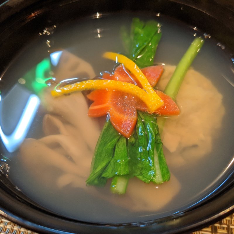 牡蠣真丈のお椀(割烹　船生 )