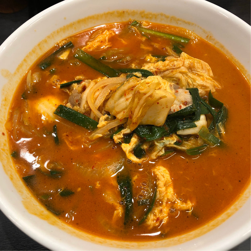 チゲ味噌ラーメン(日高屋 新八柱店)