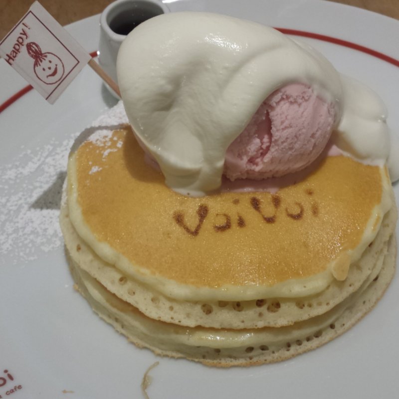 (パンケーキママカフェ VoiVoi)