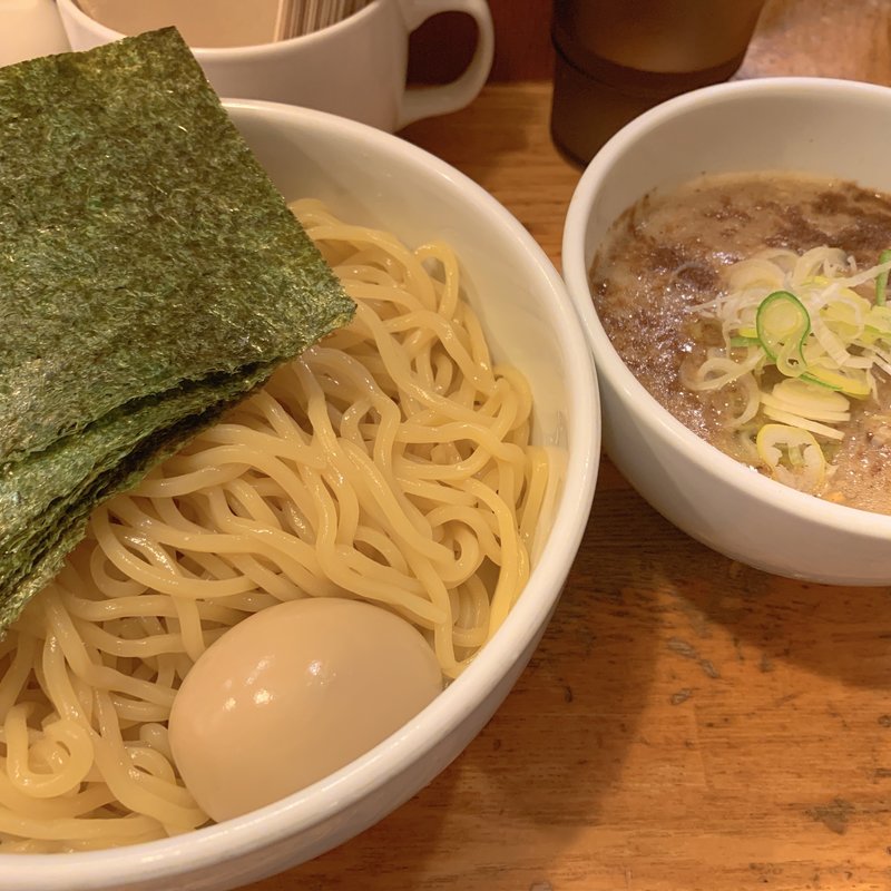濃厚ニボつけ麺(虎愼 （こしん）)