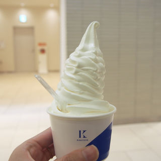 極上牛乳ソフト(きのとや 新千歳空港店)