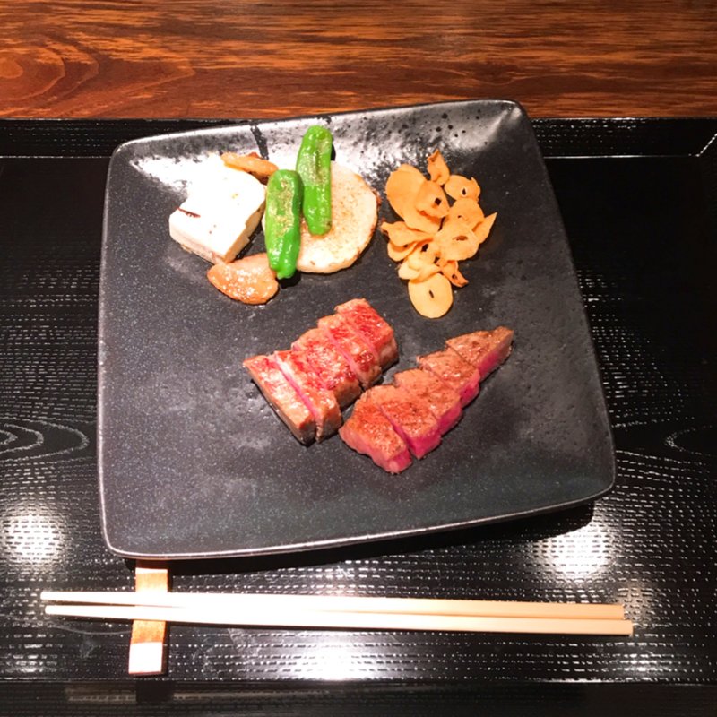 特選黒毛和牛ステーキ(サーロイン・ヒレ)(八丁堀黒きん )