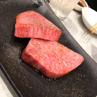 キングシャトーブリアン（日本一厚い！）(焼肉 山水 （ヤキニクサンスイ）)