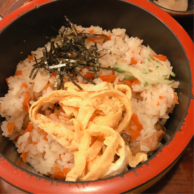 ちらし寿司(総本家生そば伊吹)