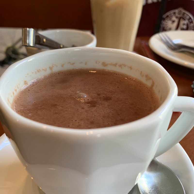 ホットチョコレート(アミティエ 神楽坂)