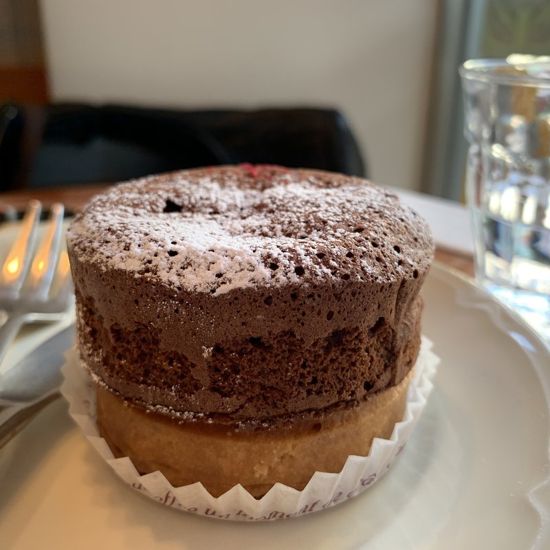  モンレガル(アミティエ 神楽坂)