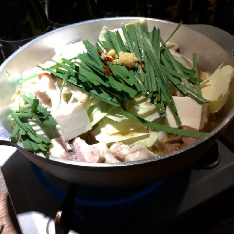 博多モツ鍋（小）(黒豚・鮮魚 芋蔵 焼酎)