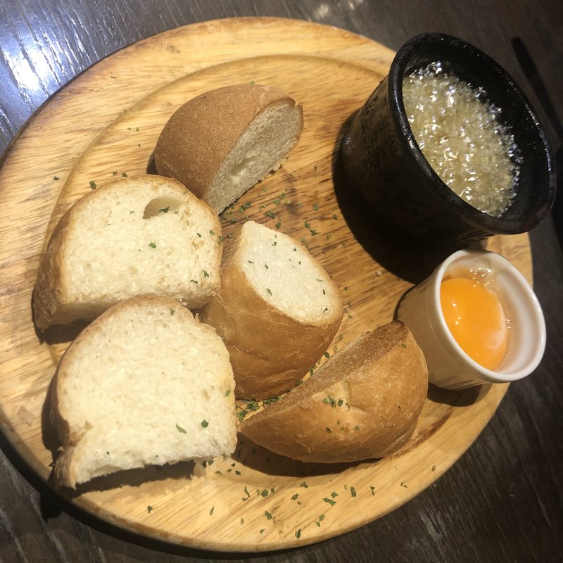 しらすと卵のアヒージョ(ALBAR)