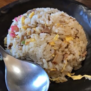 半チャーハン(味噌屋 麺吉 水戸店 （ミソヤメンキチ）)