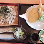 天ざるそば(山桜 )