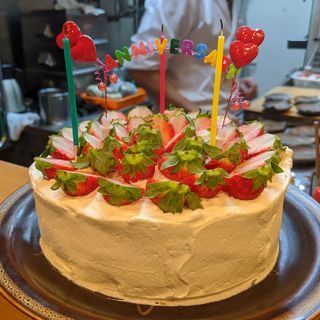 誕生日ケーキ(割烹　船生 )
