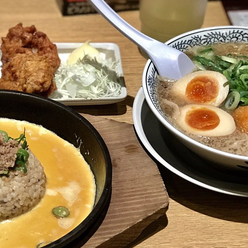 チャーハン餃子セット(鉄板玉子チャーハンと餃子のセット、味玉追加/餃子をから揚げに変更)(丸源ラーメン 高島平店 )