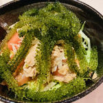 海ぶどうサラダ(琉球食堂)