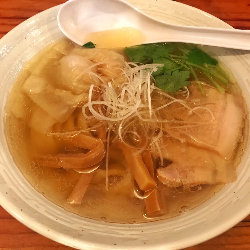 海老雲呑塩ラーメン(純手打ち 麺と未来)
