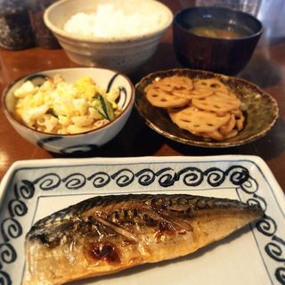 焼き魚ランチ(あみゅーず )