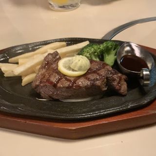 ステーキ(肉の万世 高島平店)