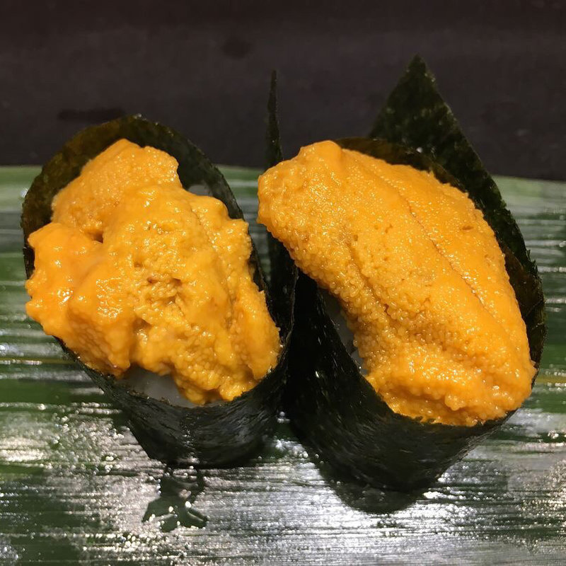 雲丹(立食い寿司 根室花まる 銀座店)