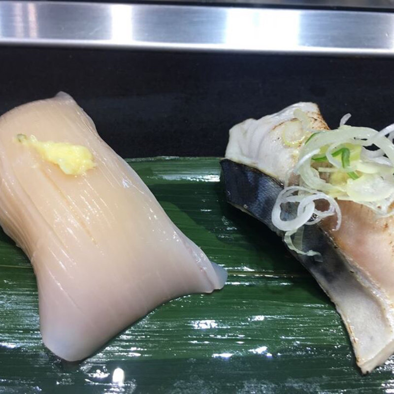 いかみみ、しめ鯖(立食い寿司 根室花まる 銀座店)