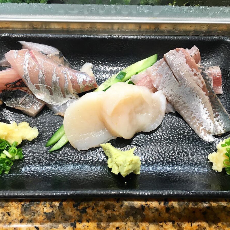 お刺身盛り合わせ(魚がし日本一 エキュート品川サウス店 )