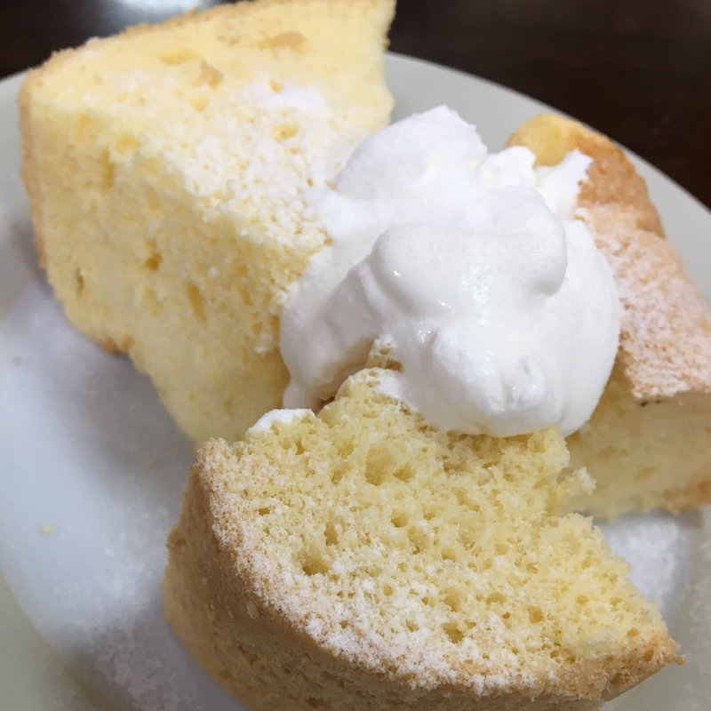 シフォンケーキ(エビアンコーヒー)