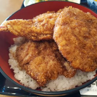 トリオ丼(ヨーロッパ軒 木田分店 )