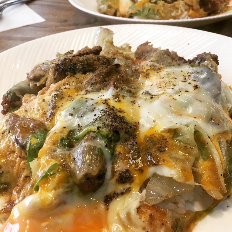 ハンバーグとたまごのオリジナルライス(バーボン)