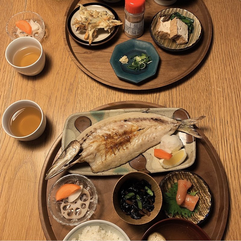 (ディヨンナナショクドウ （d47食堂）)