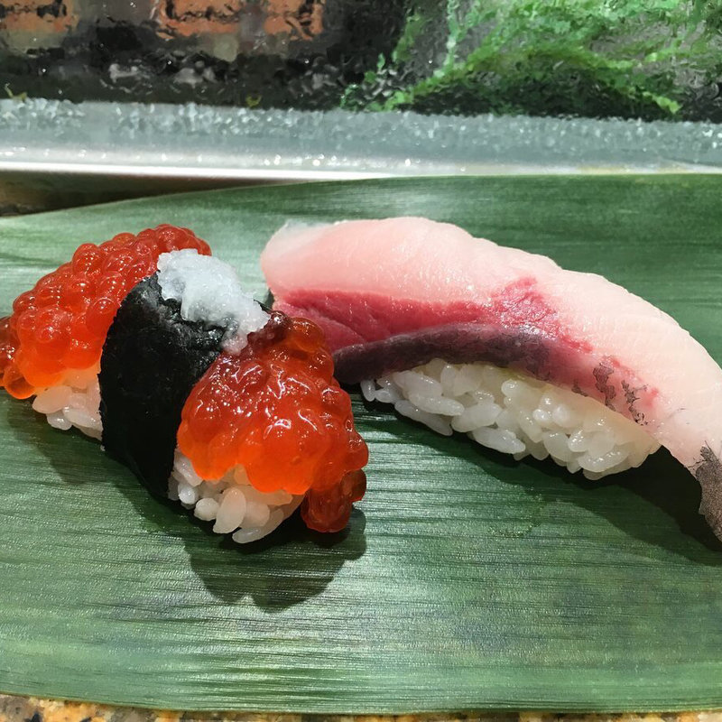 筋子、ハマチ(魚がし日本一 エキュート品川サウス店 )