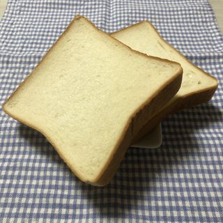 食パン(ベーカリー＆カフェ コンネ )